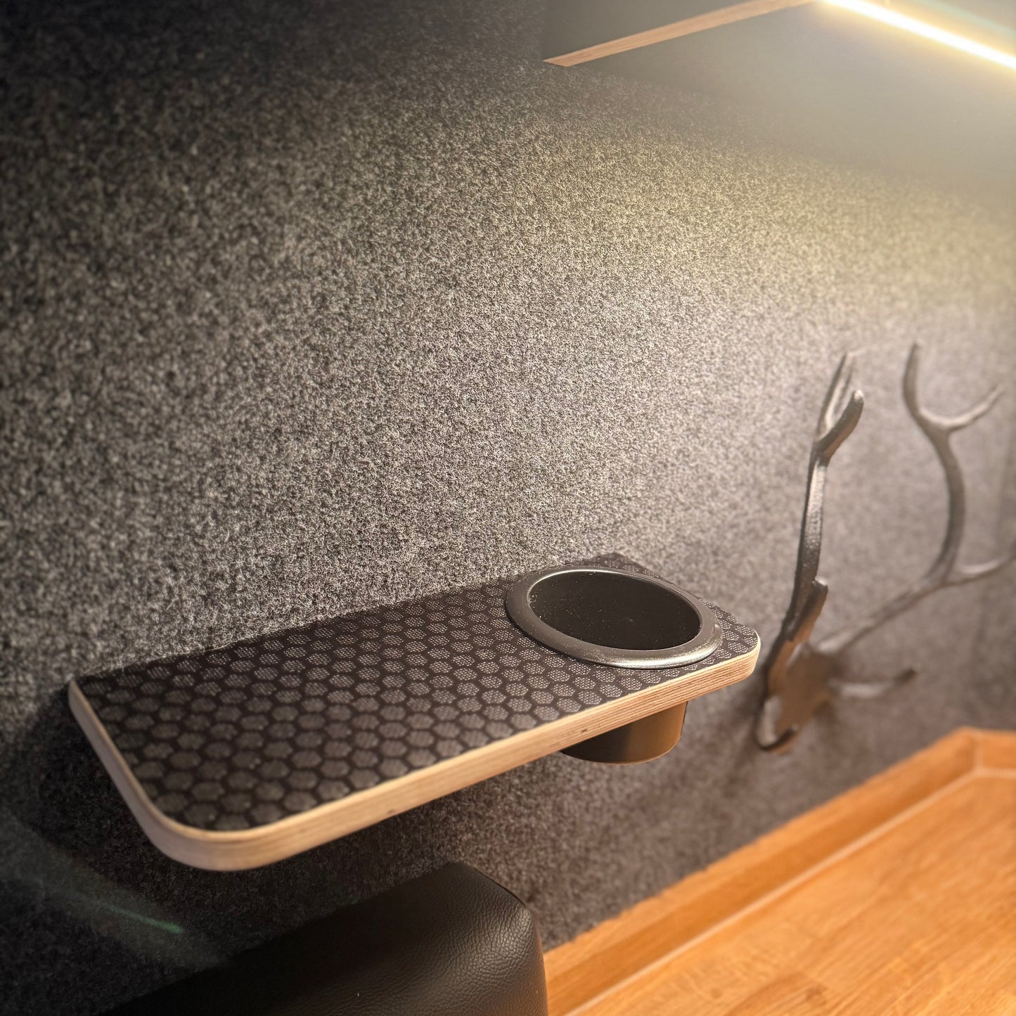 Mini Shelf with Cupholder