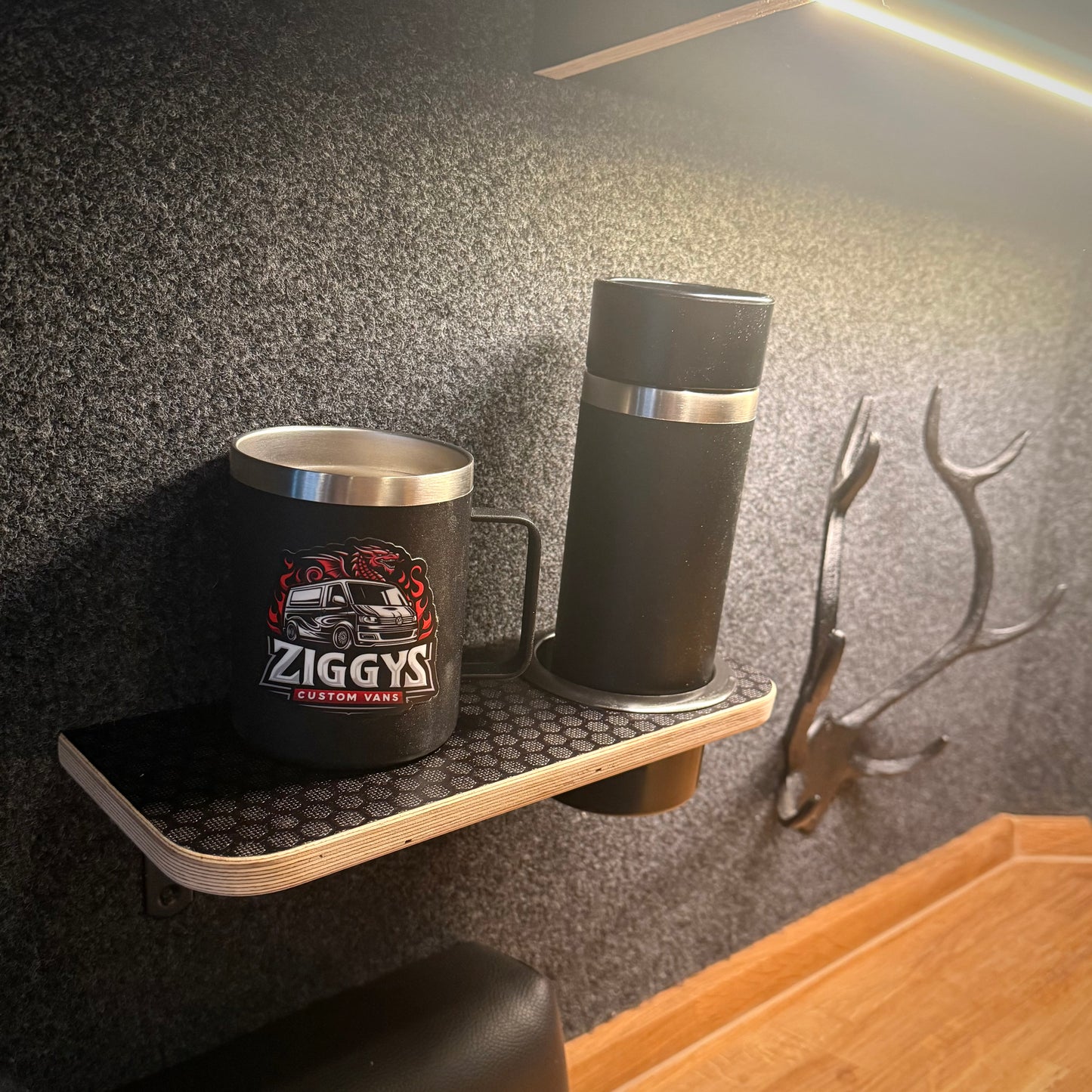 Mini Shelf with Cupholder